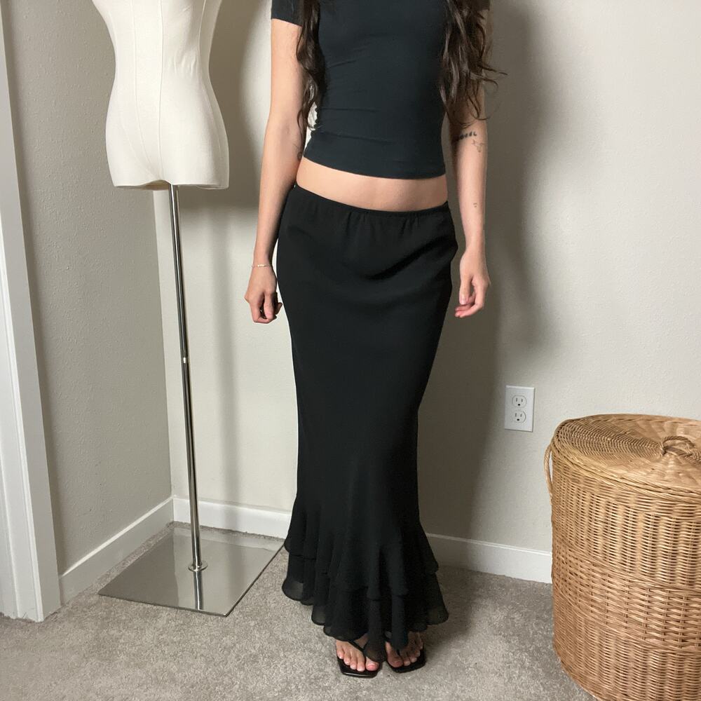 y2k vintage black minimalist low rise flared ruffle trim mermaid slip maxi skirt